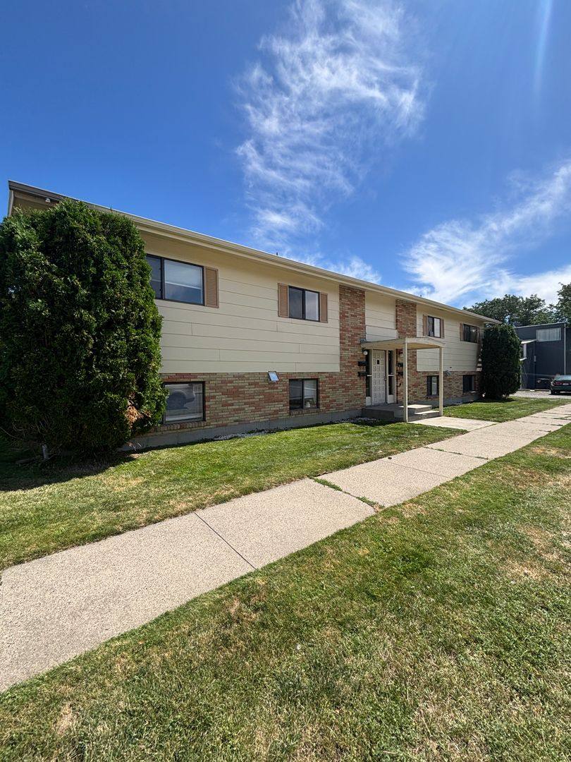 Apartment for rent at 221 21st St W Units 1-4, Billings, MT 59102