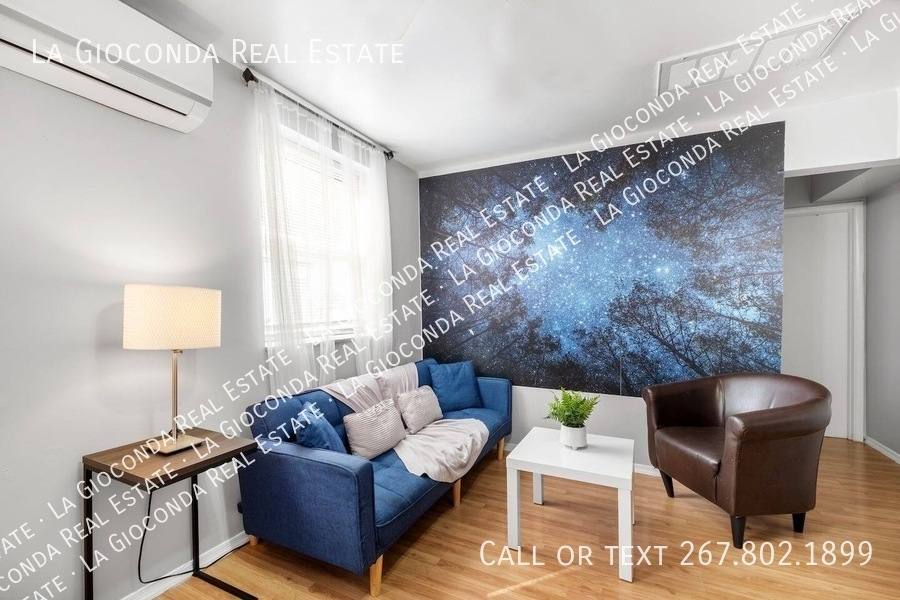 Apartment for rent at 802 S 10th St #3R, Philadelphia, PA 19147