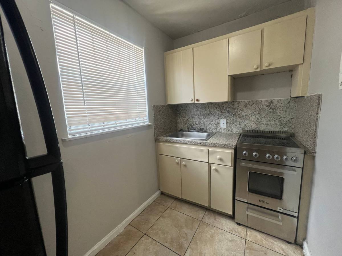 Apartment for rent at 1210 NW 2 Ave, Miami, FL 33136