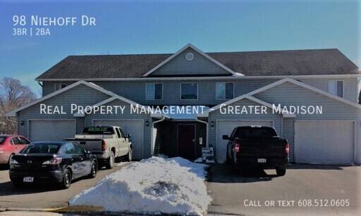 Apartment for rent at 98 Niehoff Dr, Fall River, WI 53932