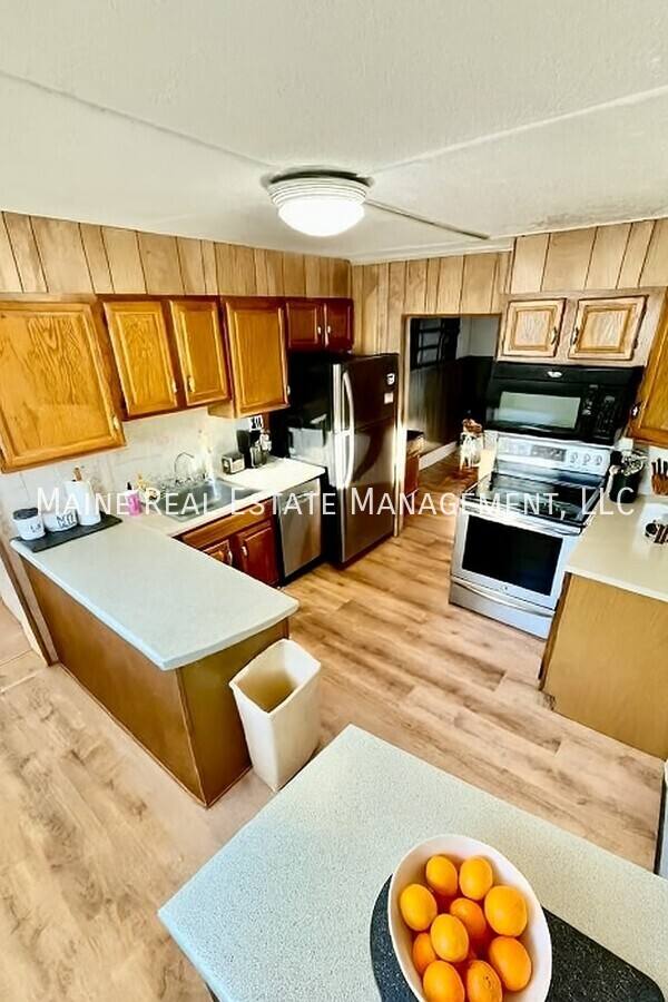 Apartment for rent at 405 Stillwater Ave, Old Town, ME 04468