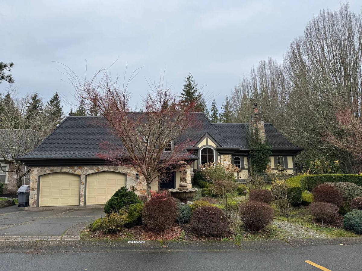 House for rent at 21808 NE 29th St, Sammamish, WA 98074