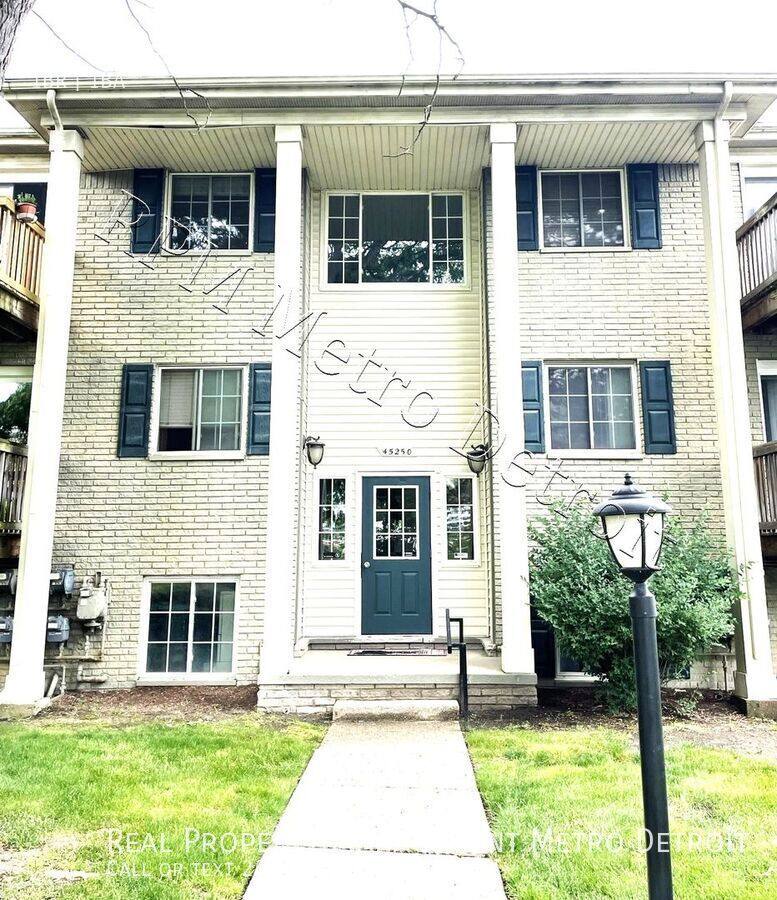 Condo for rent at 45250 Keding St #103, Utica, MI 48317