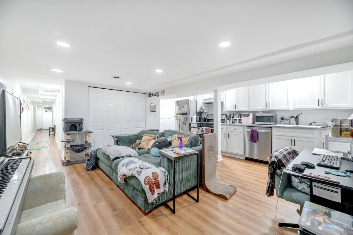 Condo for rent at 1353 Massachusetts Ave SE #C, Washington, DC 20003