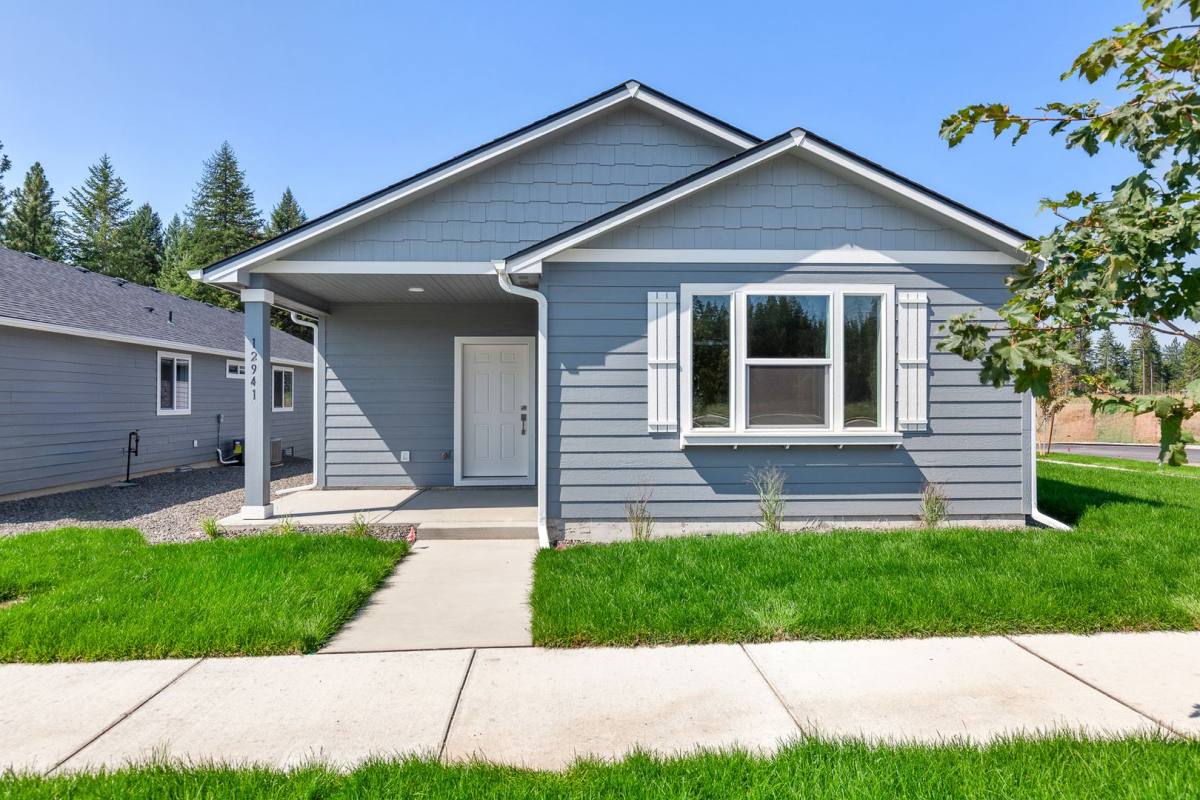 House for rent at 12941 N Genesis Blvd, Hayden, ID 83835