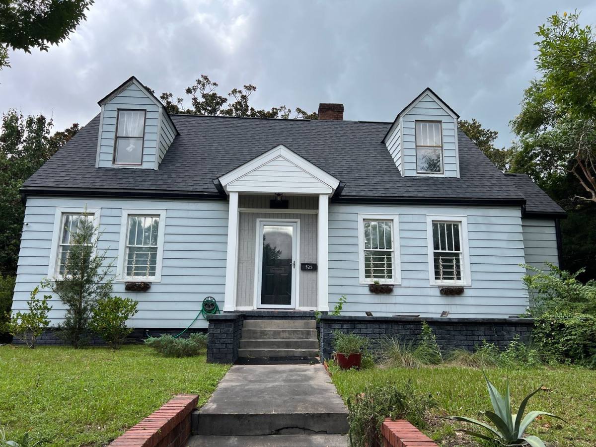 House for rent at 525 Atkinson Ave, Savannah, GA 31404