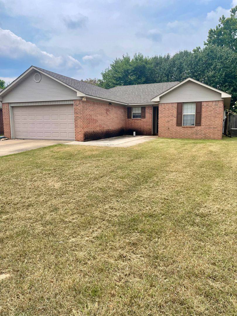 House for rent at 1425 Joyner Dr, Conway, AR 72034