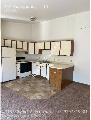 Apartment for rent at 907 Madison Ave #10, Marinette, WI 54143