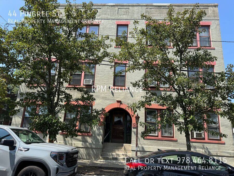Apartment for rent at 44 Pingree St #5, Salem, MA 01970