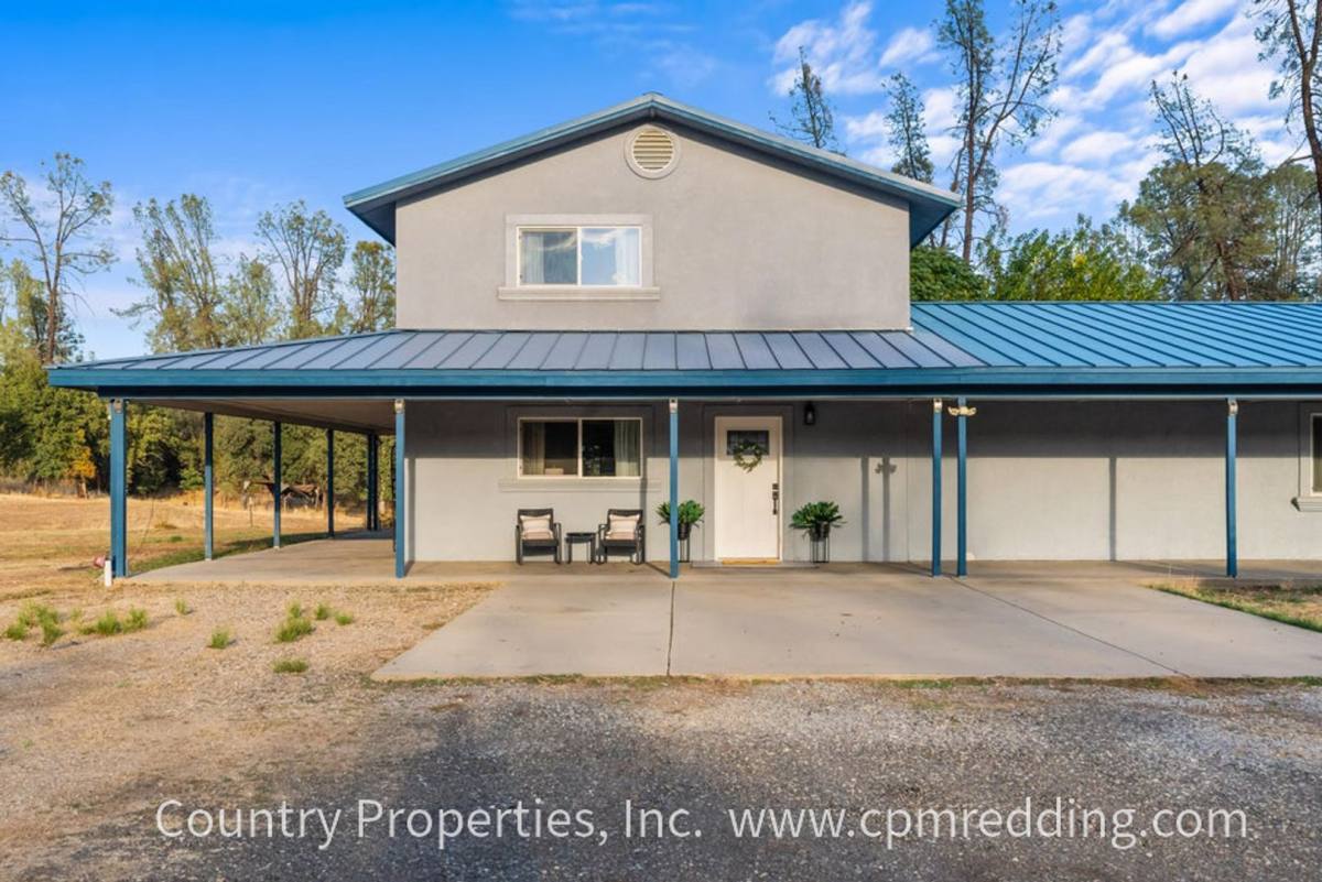 House for rent at 12065 Lewis Lane, Redding, CA 96003