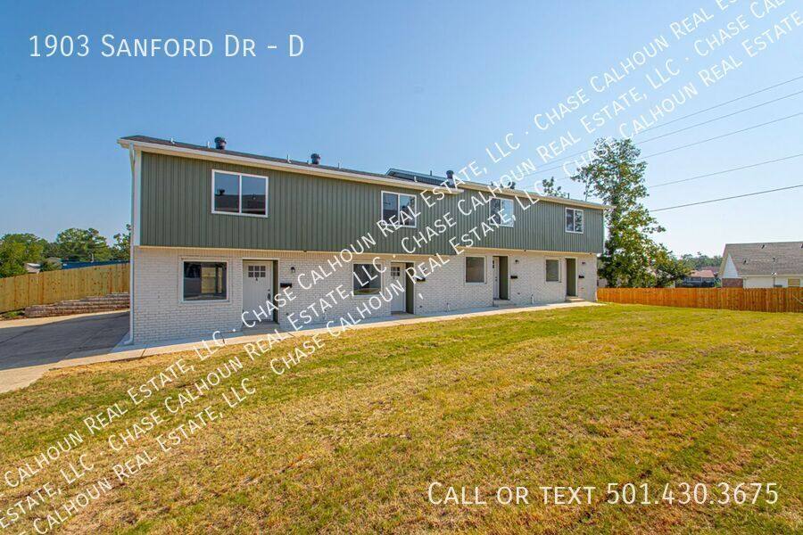 Townhouse for rent at 1903 Sanford Dr #D, Little Rock, AR 72227