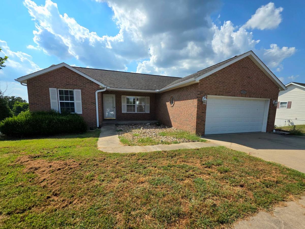 House for rent at 1953 Eden Way, Cape Girardeau, MO 63701