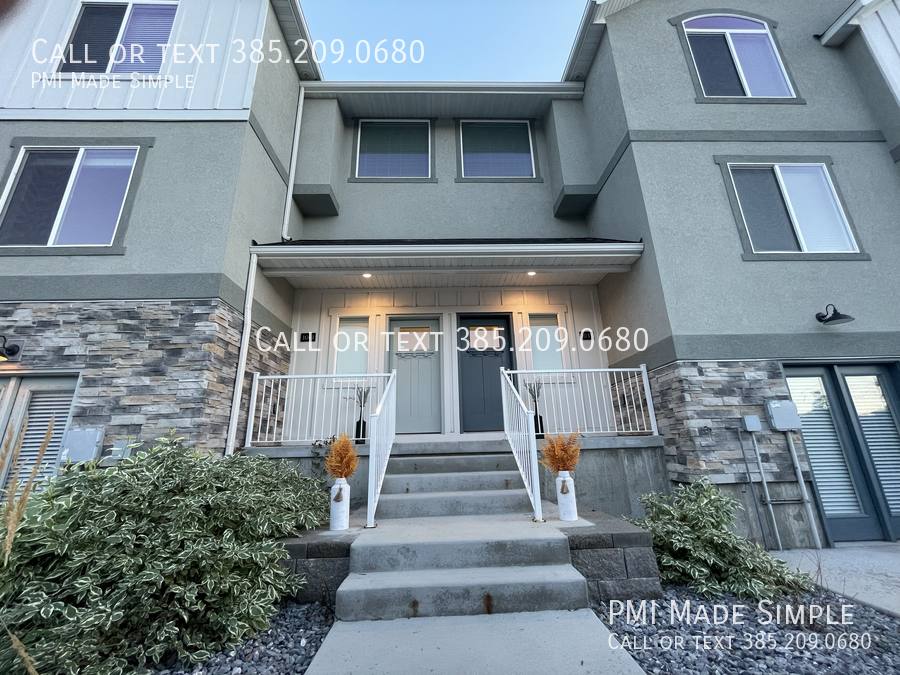 Townhouse for rent at 1035 E 1020 S, Provo, UT 84604