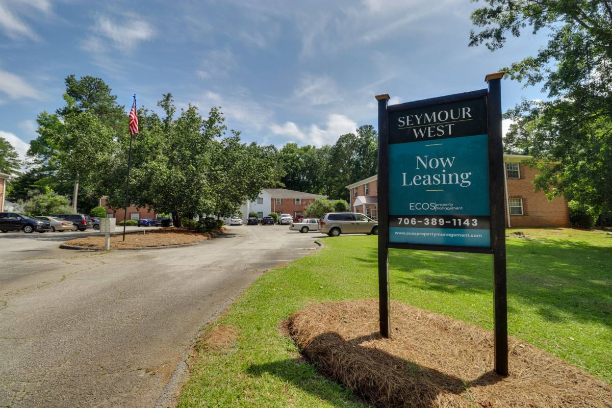 Apartment for rent at 170 Westwood Dr, Thomson, GA 30824