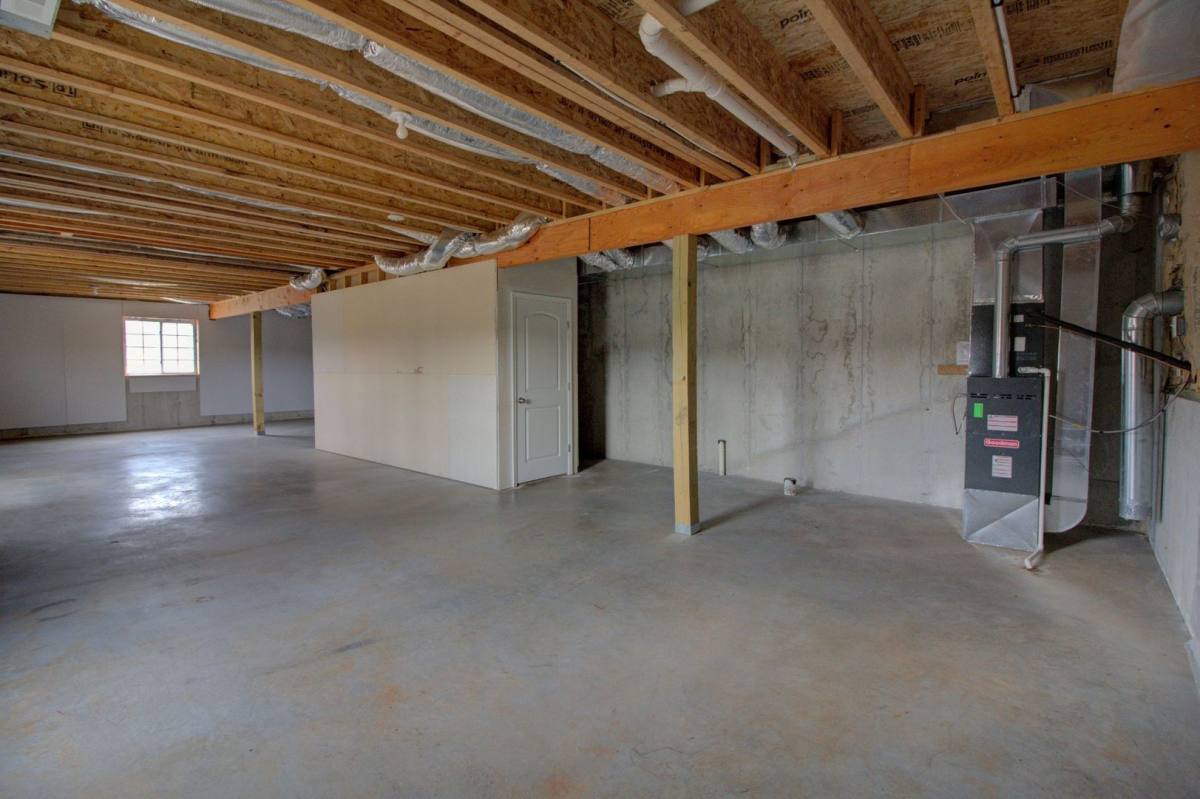 House for rent at 3747 N Bear Creek, Springfield, MO 65803