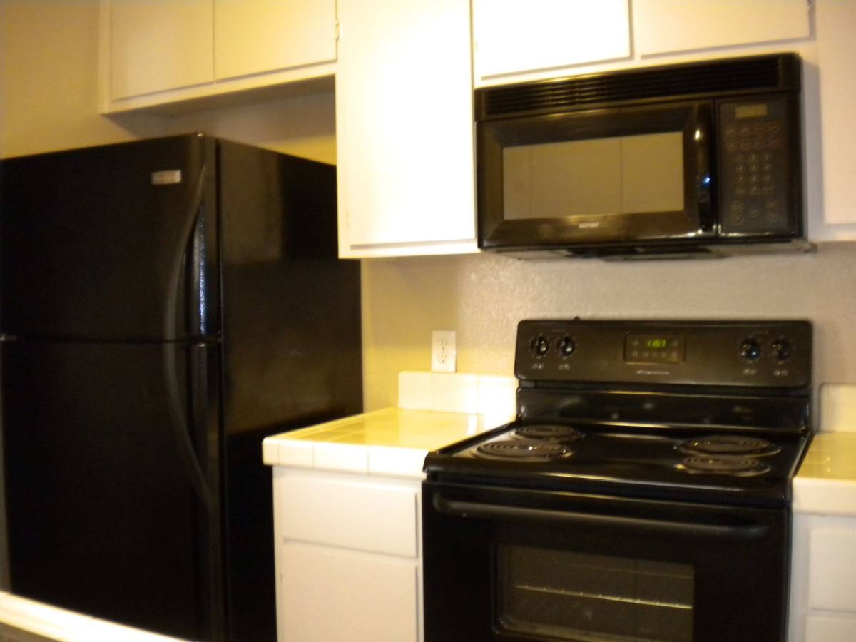 Apartment for rent at 5300 Laurel Hills Dr, Sacramento, CA 95841