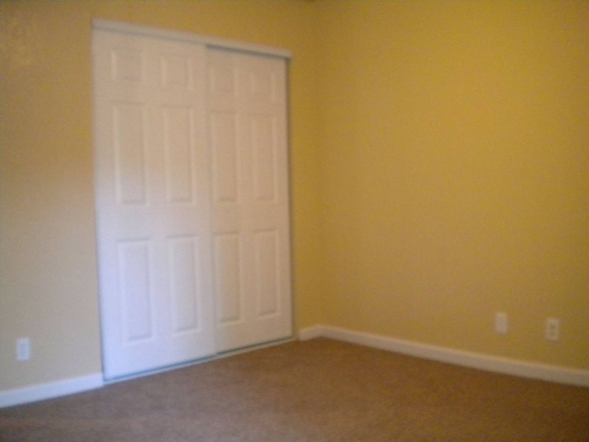 Apartment for rent at 5300 Laurel Hills Dr, Sacramento, CA 95841
