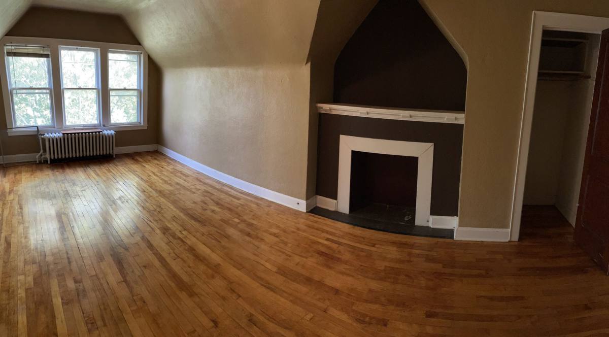 Apartment for rent at 628 4th St SE, Minneapolis, MN 55414