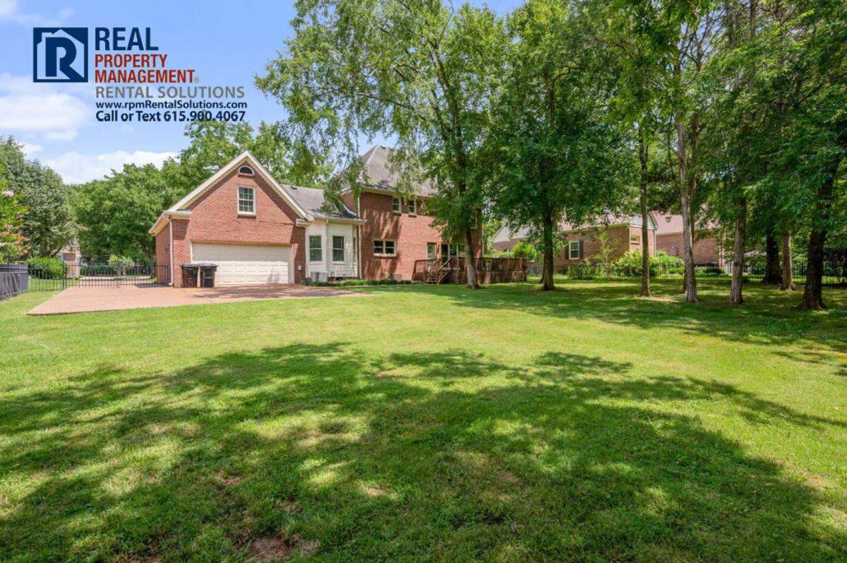 House for rent at 2615 Charter Court, Murfreesboro, TN 37129
