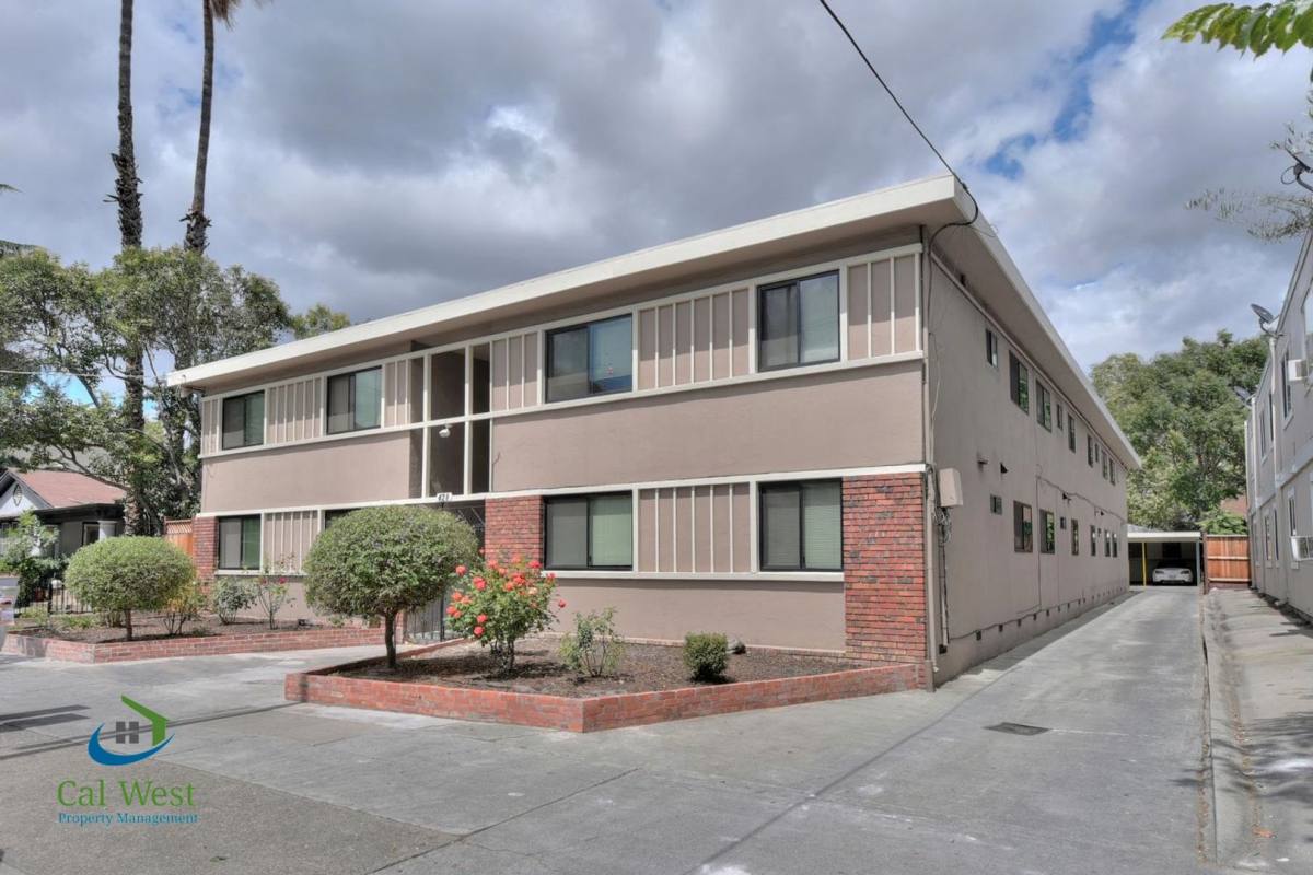 Apartment for rent at 428 S 11th St, San Jose, CA 95112