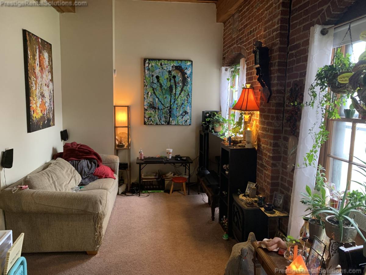 Apartment for rent at 100 Bemis Rd #12, Fitchburg, MA 01420
