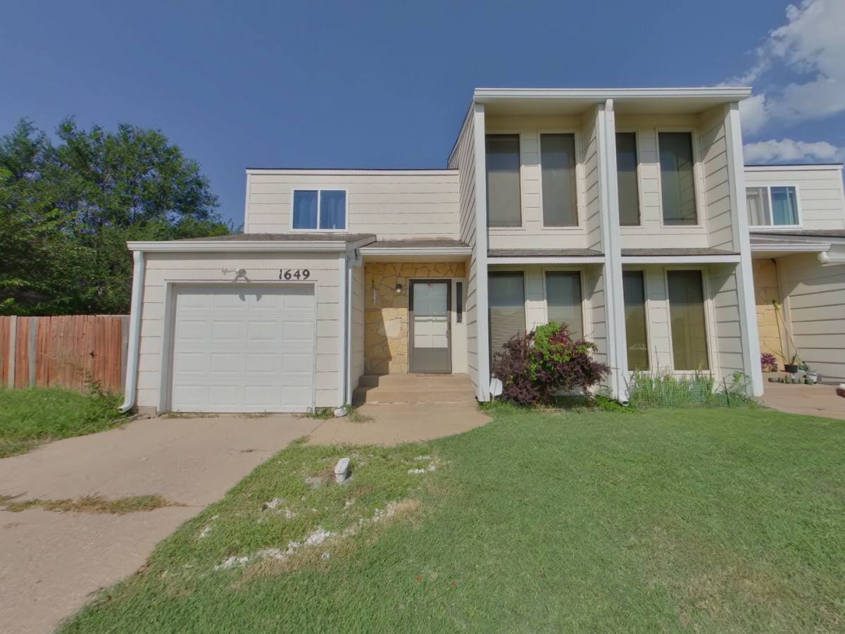 Apartment for rent at 1647 S Beech St, Wichita, KS 67207