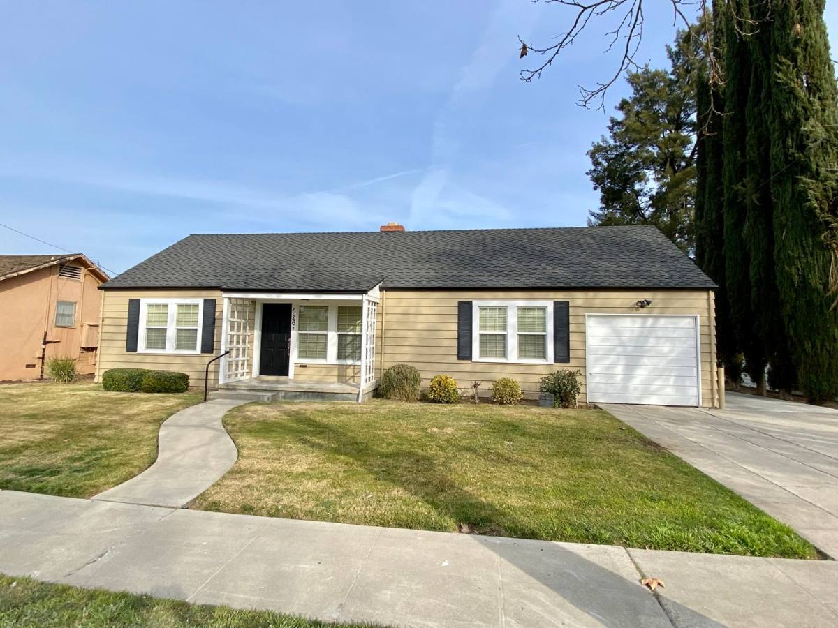 House for rent at 526 Madison Ave, Los Banos, CA 93635