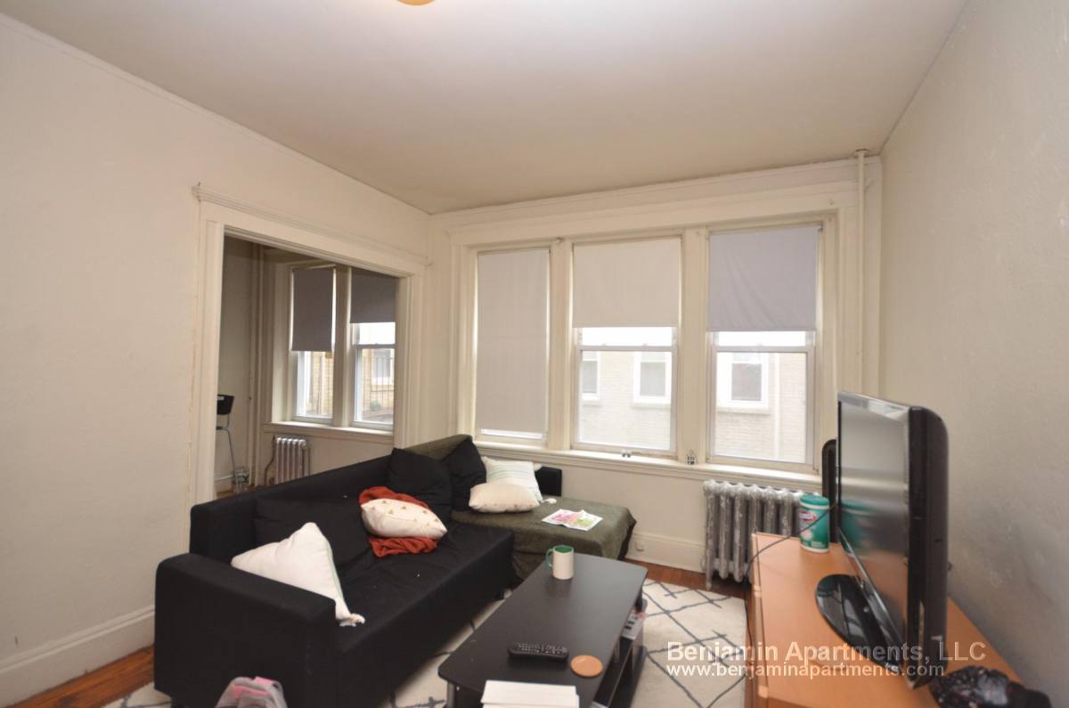 Apartment for rent at 1167 Boylston St #14, Boston, MA 02215
