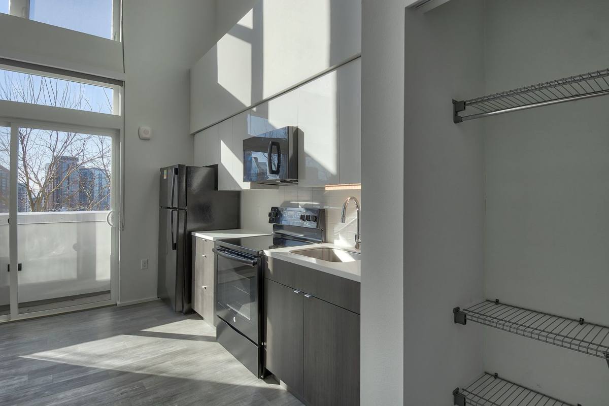 Apartment for rent at 1404 Boylston Ave, Seattle, WA 98122