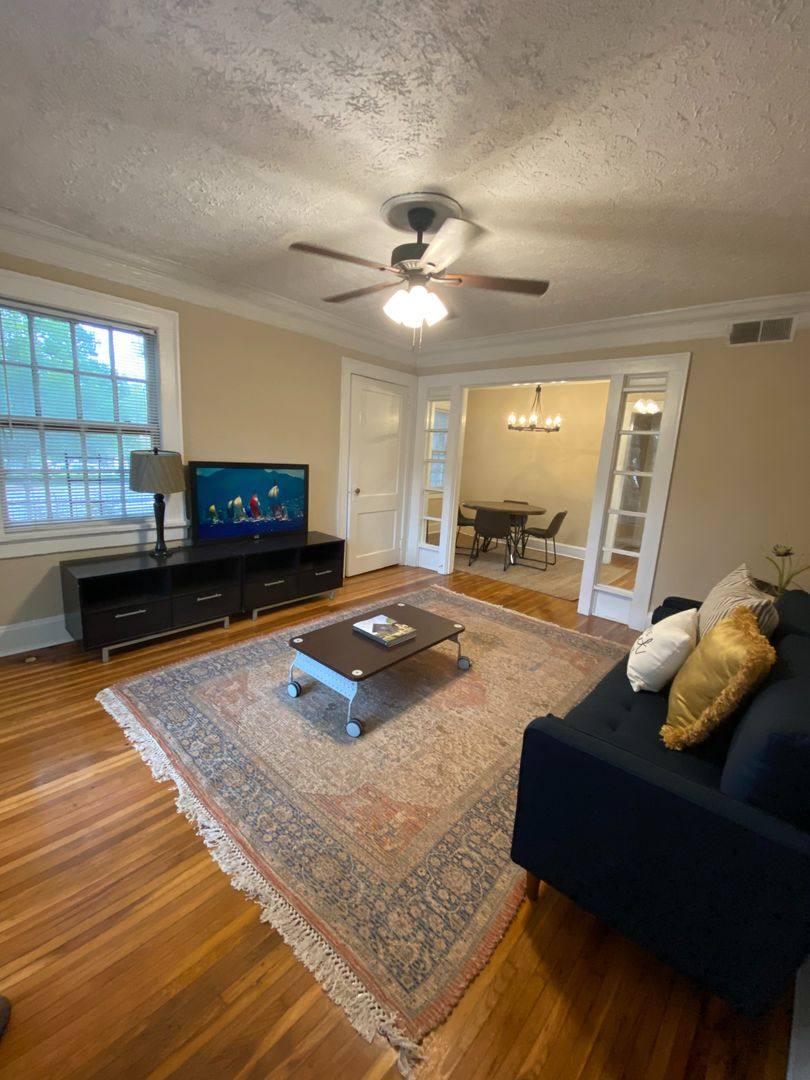 Apartment for rent at 934 Ponce De Leon Avenue, NE, Atlanta, GA 30306