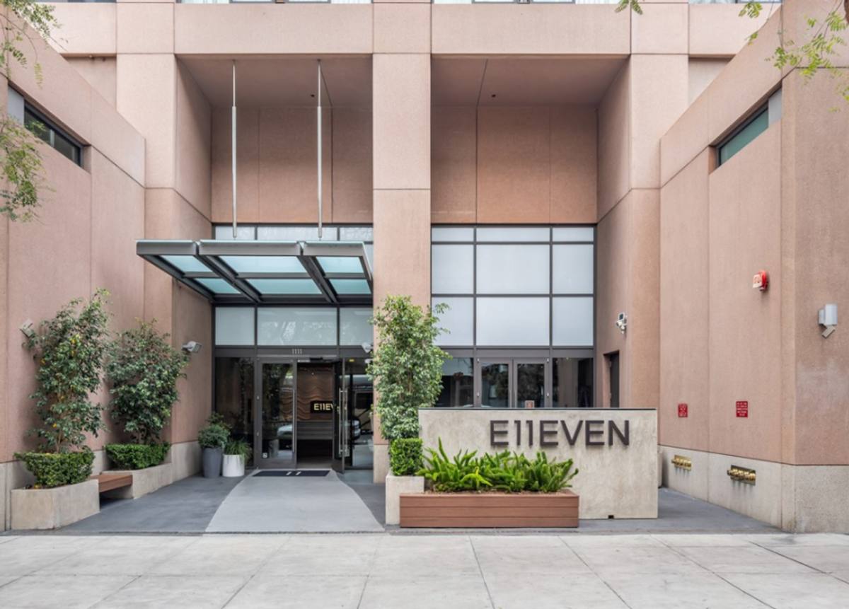 House for rent at 1111 S Grand Ave, Los Angeles, CA 90015