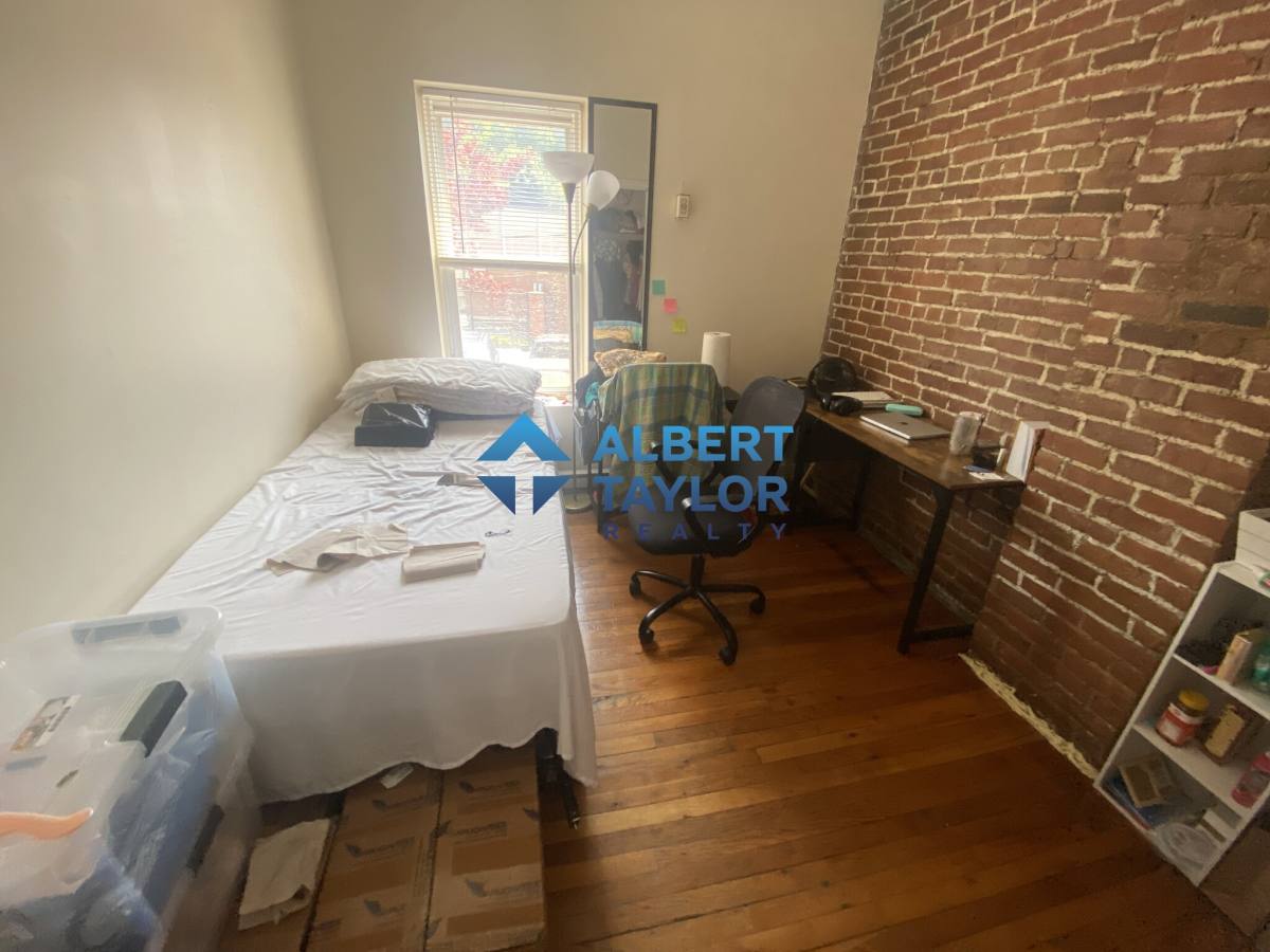Apartment for rent at 892 Huntington Ave #6, Boston, MA 02115