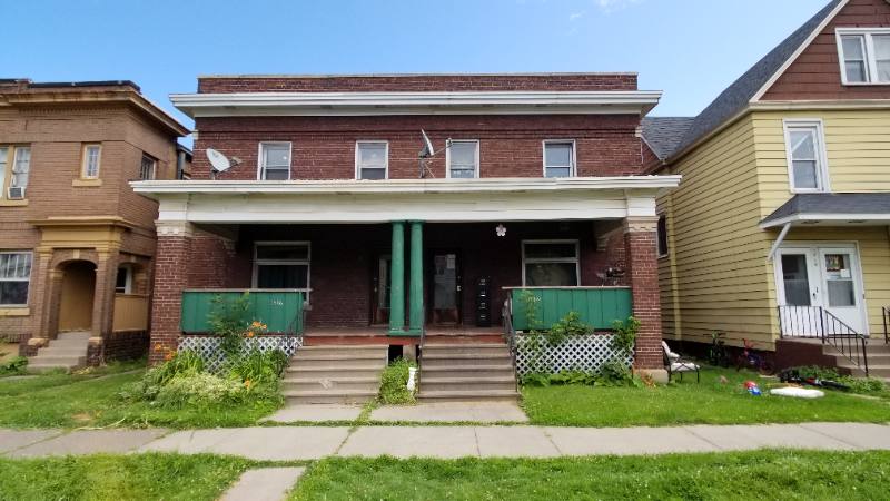 Apartment for rent at 1806 John Ave #1, Superior, WI 54880