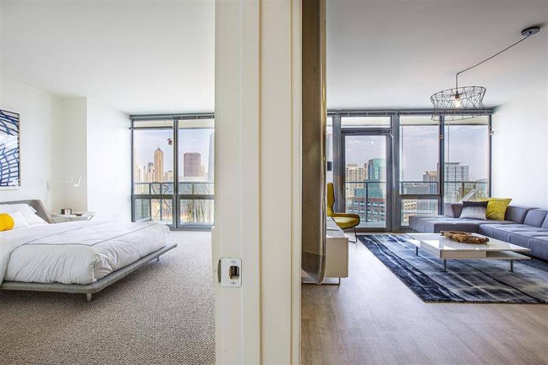 Apartment for rent at 330 E Wacker Dr, Chicago, IL 60601