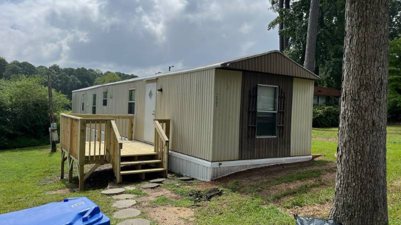 House for rent at 2005 Shaw Court, Raleigh, NC 27606