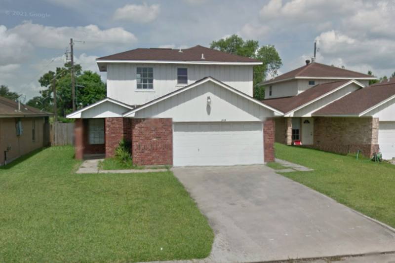 House for rent at 2405-26th St N, Texas City, TX 77590