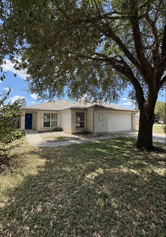 House for rent at 2618 Dove Crossing Dr, New Braunfels, TX 78130
