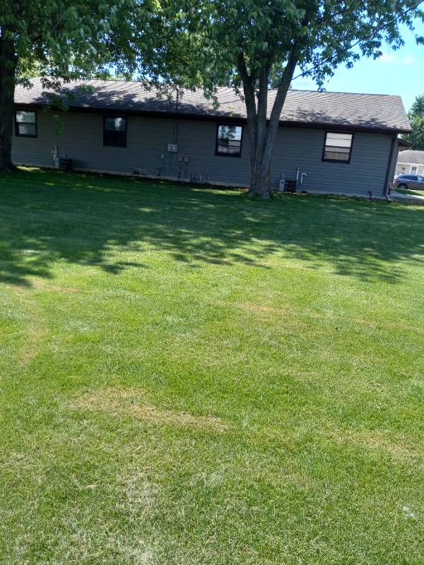 Apartment for rent at 1244 Primrose Lane, Neenah, WI 54956