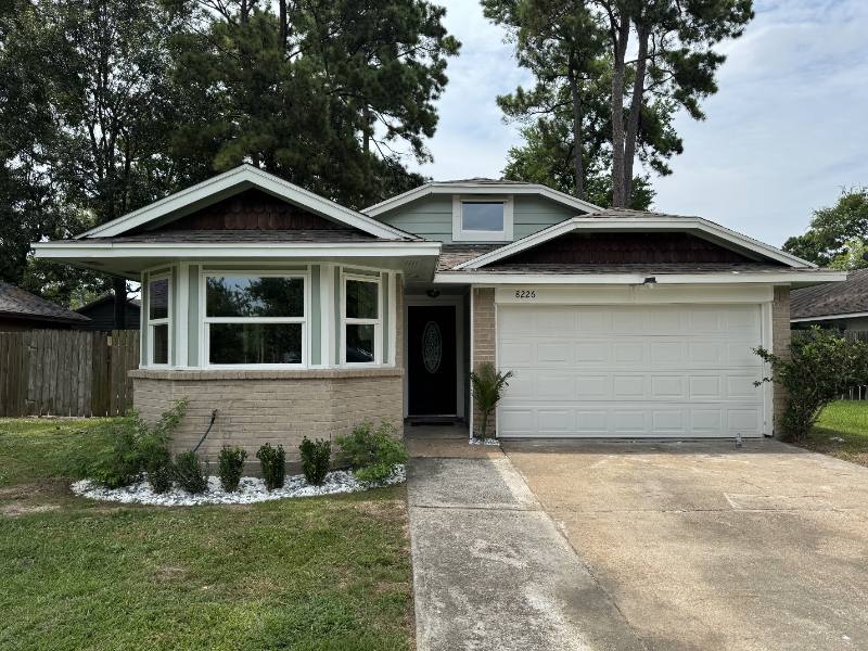 House for rent at 8226 Greens Rd, Humble, TX 77396