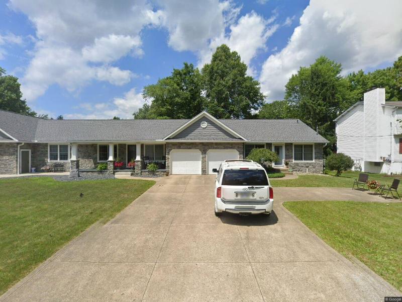 Apartment for rent at 3027 Lee St NW, North Canton, OH 44720