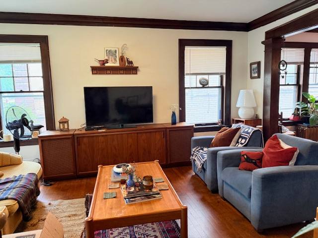 Apartment for rent at 2513 Emerson Ave S #4, Minneapolis, MN 55405