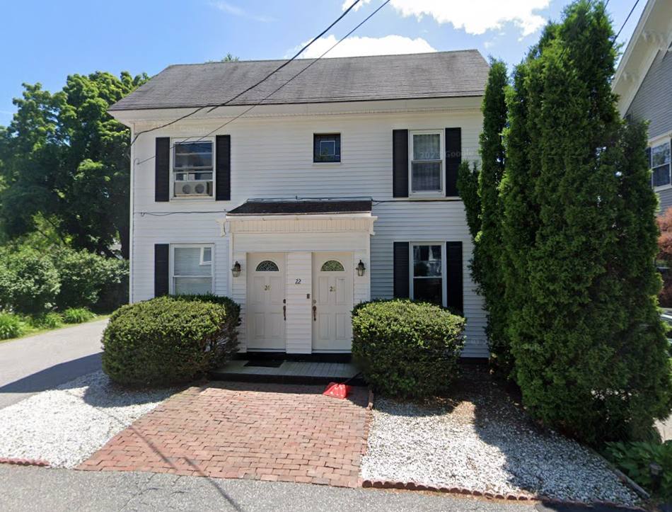Apartment for rent at 22 York St, Bath, ME 04530