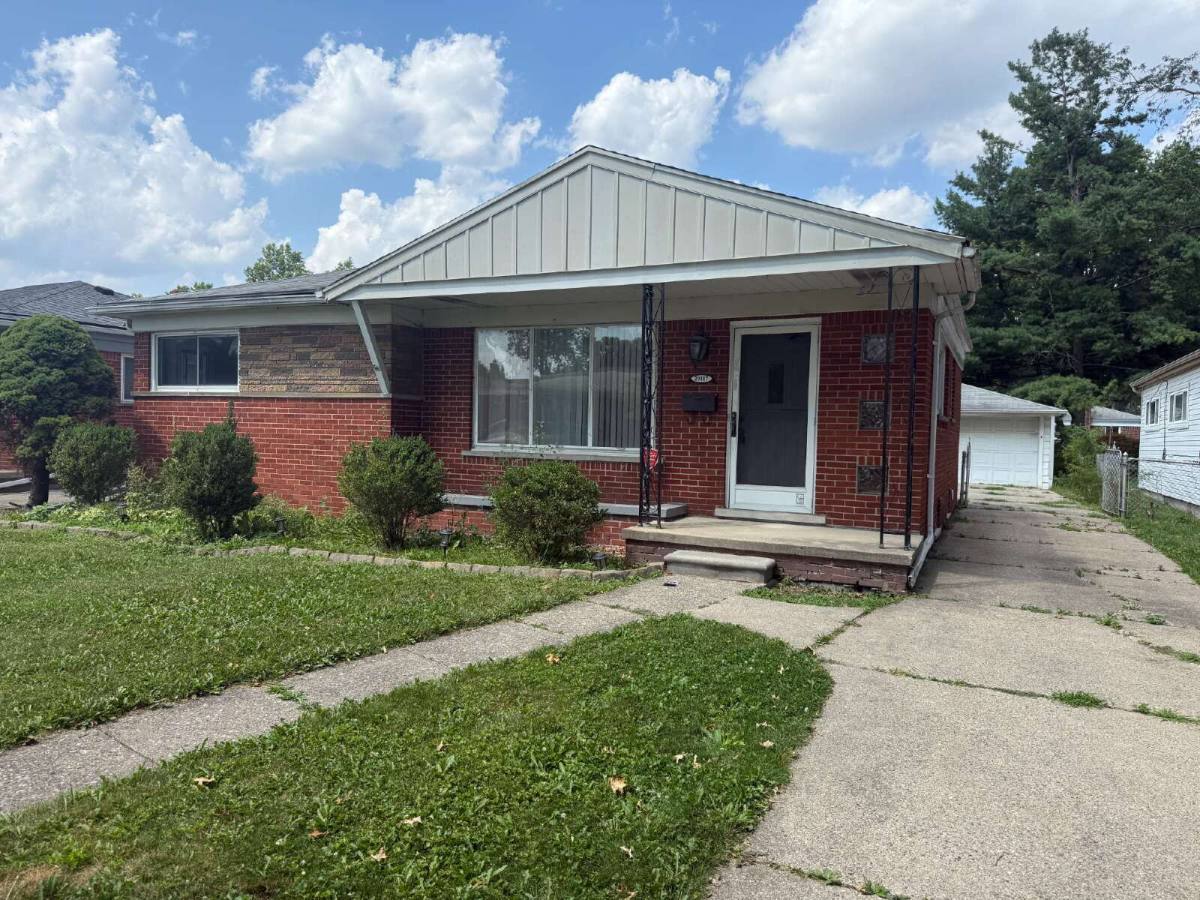 House for rent at 20417 Sunnydale St, Saint Clair Shores, MI 48081