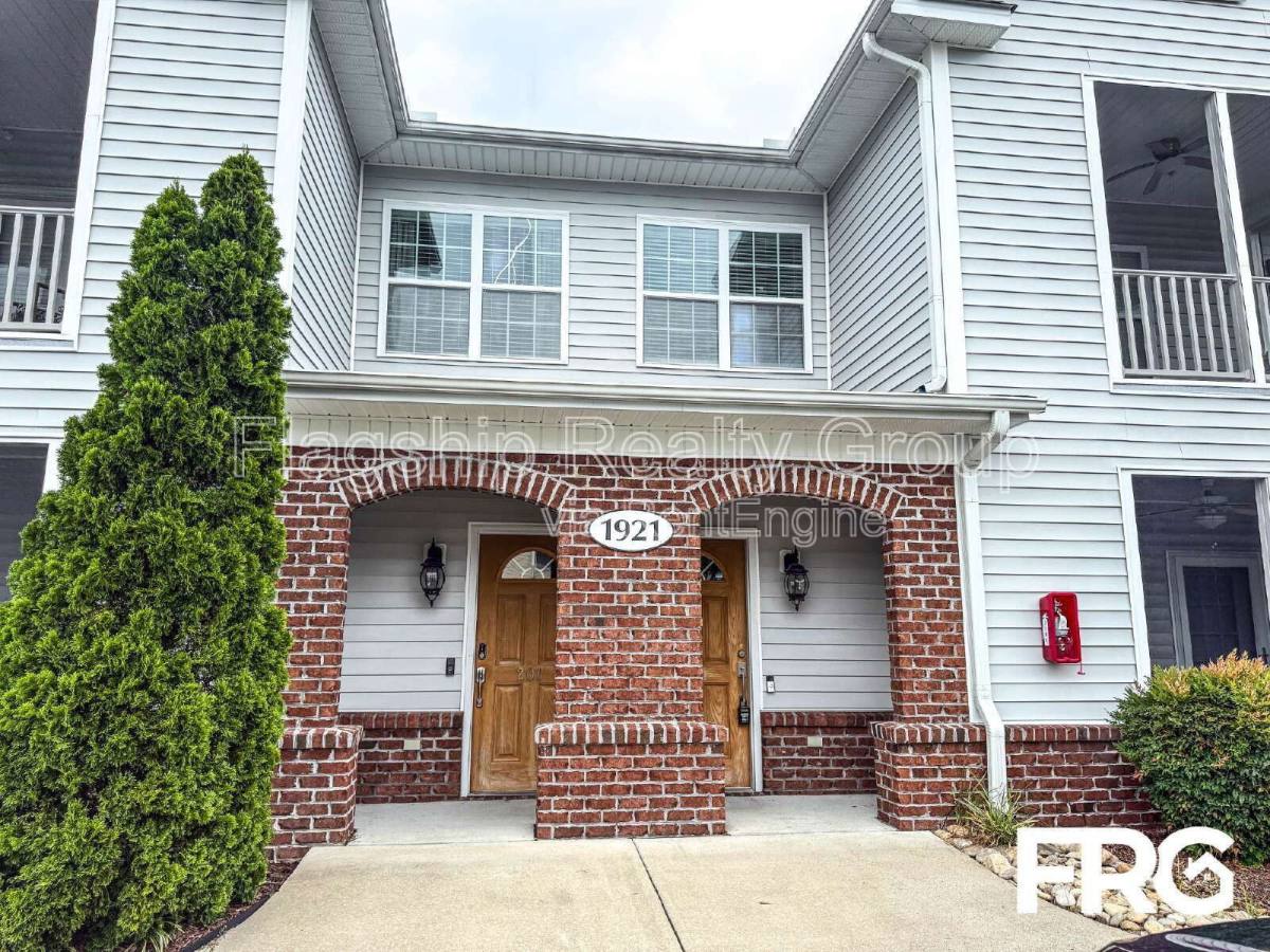 Condo for rent at 1921 Covengton Way #204, Greenville, NC 27858