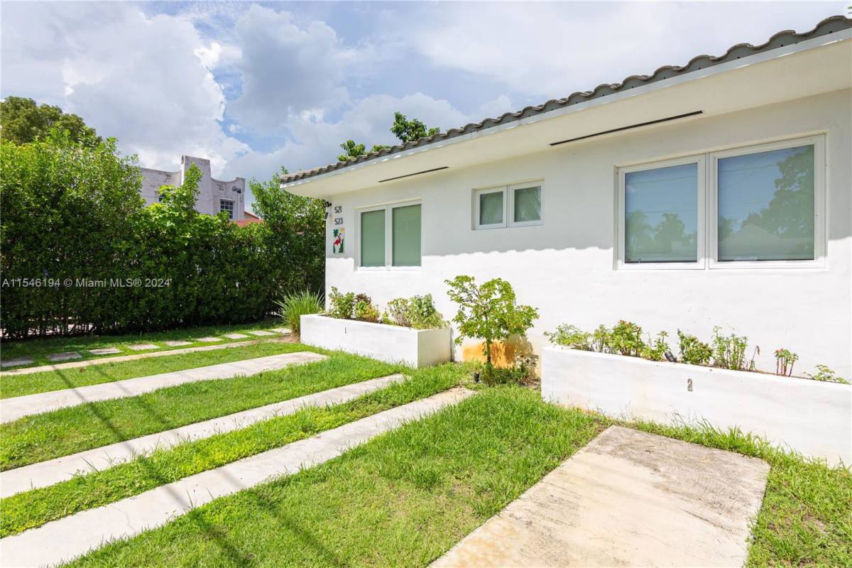 Apartment for rent at 521 NE 68th St, Miami, FL 33138