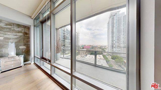 House for rent at 1100 S Hope St #1102, Los Angeles, CA 90015