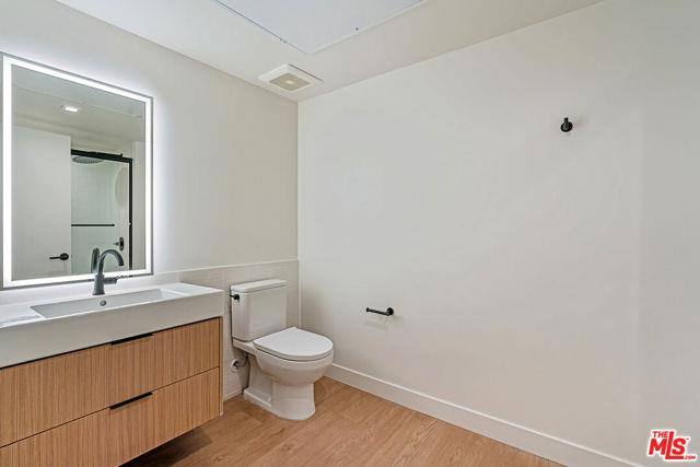 House for rent at 10700 Tabor St #301, Los Angeles, CA 90034