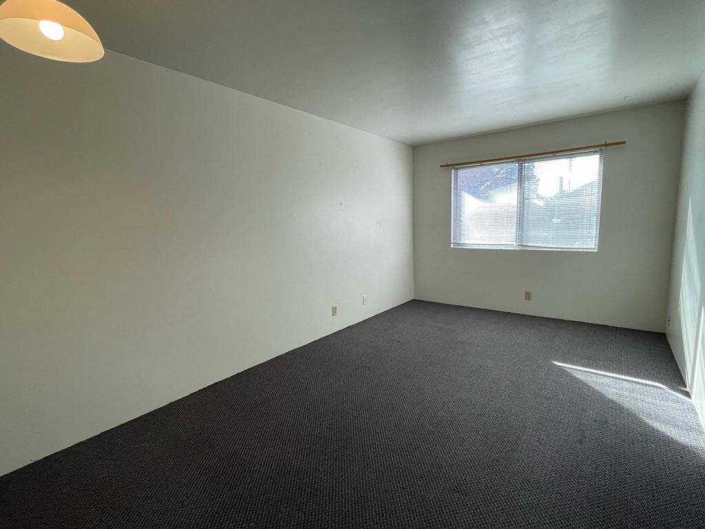 Apartment for rent at 1212 D St #10, Lincoln, NE 68502