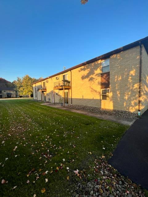 Apartment for rent at 271 Folsom St NW #6, Warren, OH 44483
