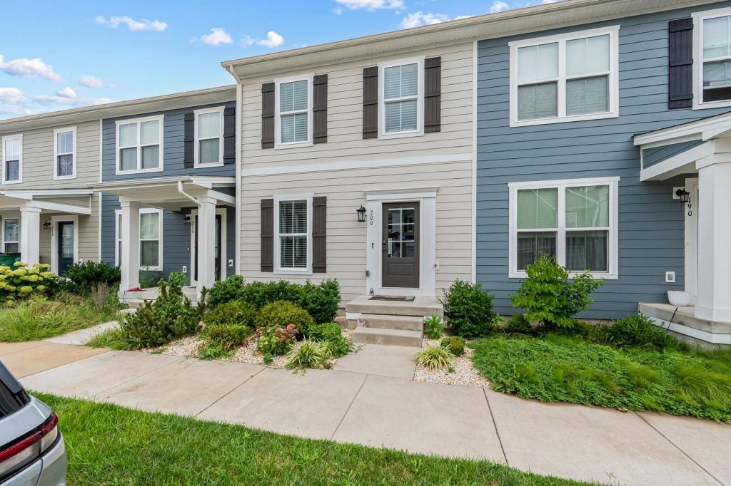Townhouse for rent at 200 Hamilton Ave NW, Christiansburg, VA 24073